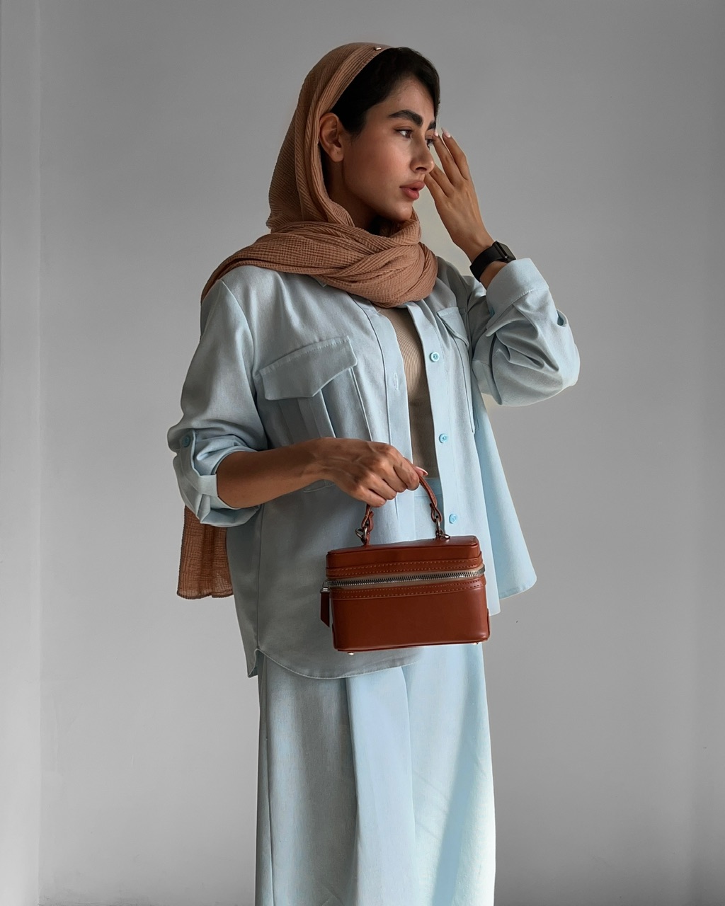 شومیز دیـبا آبی